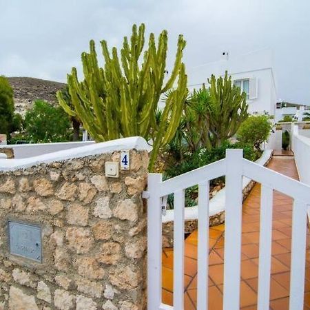 16:9 Villa Agua Amarga 阿瓜阿马加 外观 照片